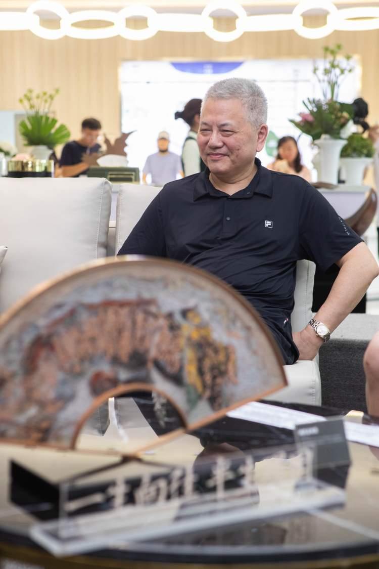 黃金科技重塑未來(lái)，今日國(guó)際黃金新聞與高科技產(chǎn)品體驗(yàn)報(bào)告