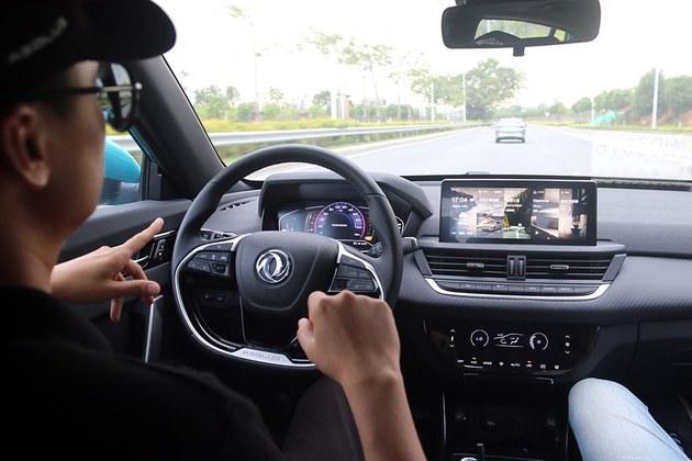 風神最新車型，潮流引領的駕駛首選